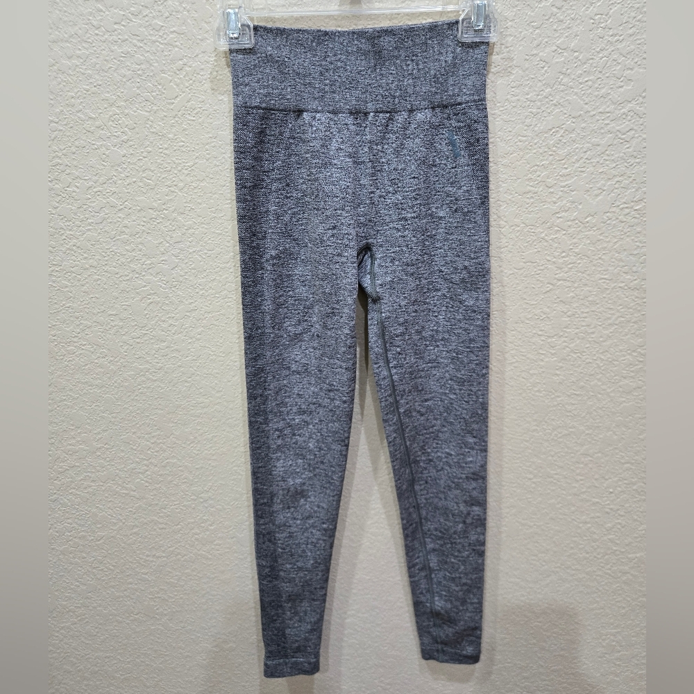 Gymshark Flex Gray Leggings Comfortable Gym Workout Athletic Wear
